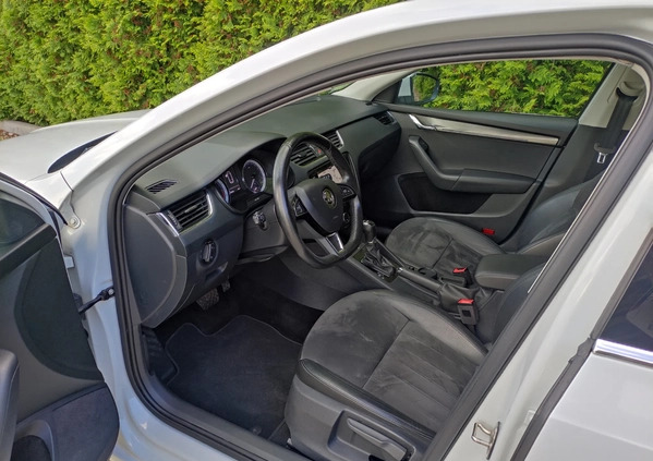 Skoda Octavia cena 50900 przebieg: 192000, rok produkcji 2018 z Krasnystaw małe 121